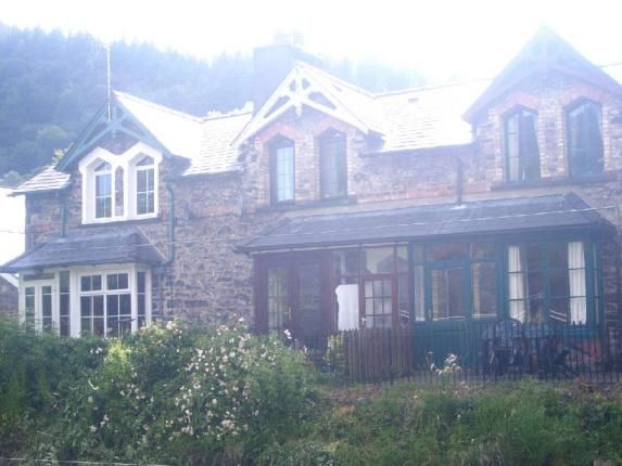 Property Details For 3 Railway Cottages Pentrefoelas Betws Y Coed