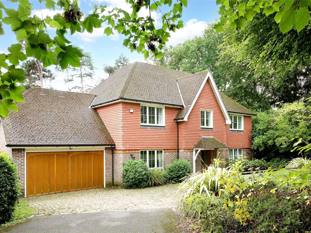 6 bed detached house for sale in One Tree Lane, Beaconsfield HP9 Zoopla