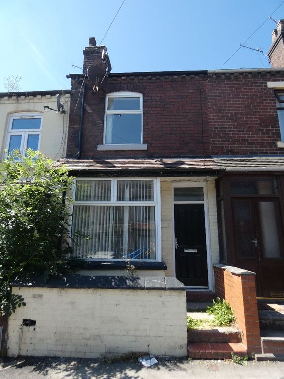 2 bed terraced house to rent in King William Street, Tunstall, StokeOn