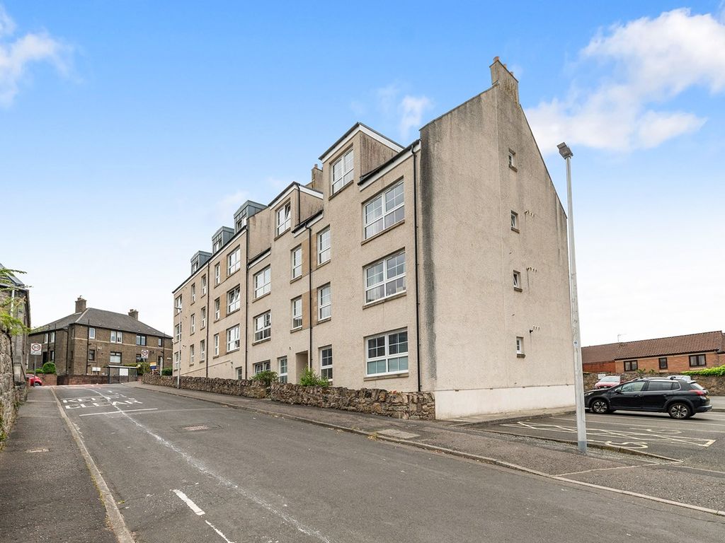 2 bed flat for sale in Regent Street, Kincardine, Alloa FK10, £117,000