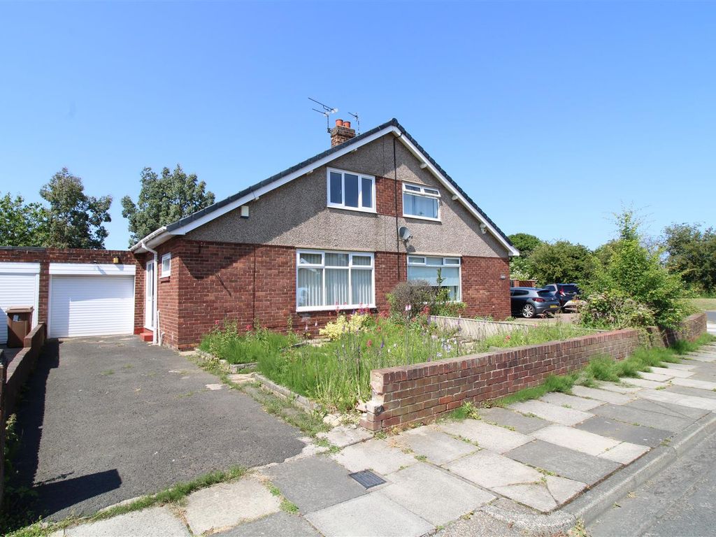 2 bed semidetached bungalow for sale in St. Anselm Crescent, North