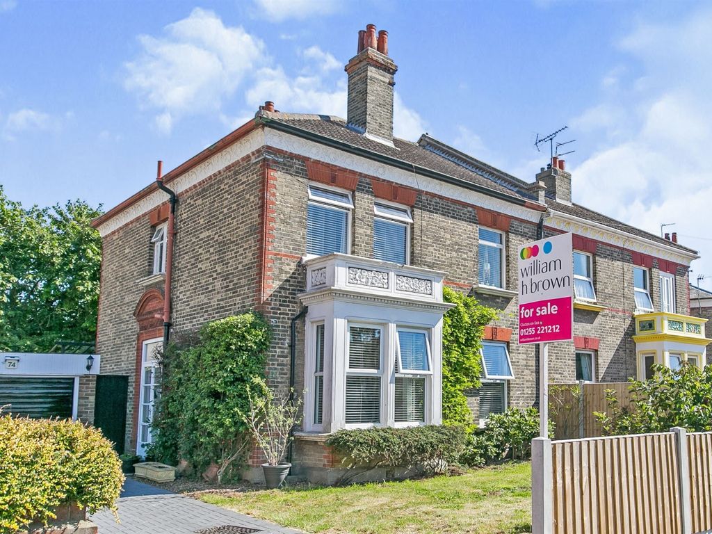 4 bed semidetached house for sale in Hayes Road, ClactonOnSea CO15