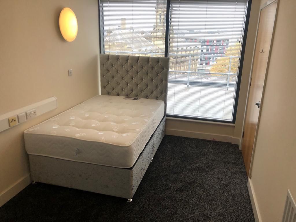 Room to rent in Great Horton Road, Great Horton, Bradford BD7 Zoopla