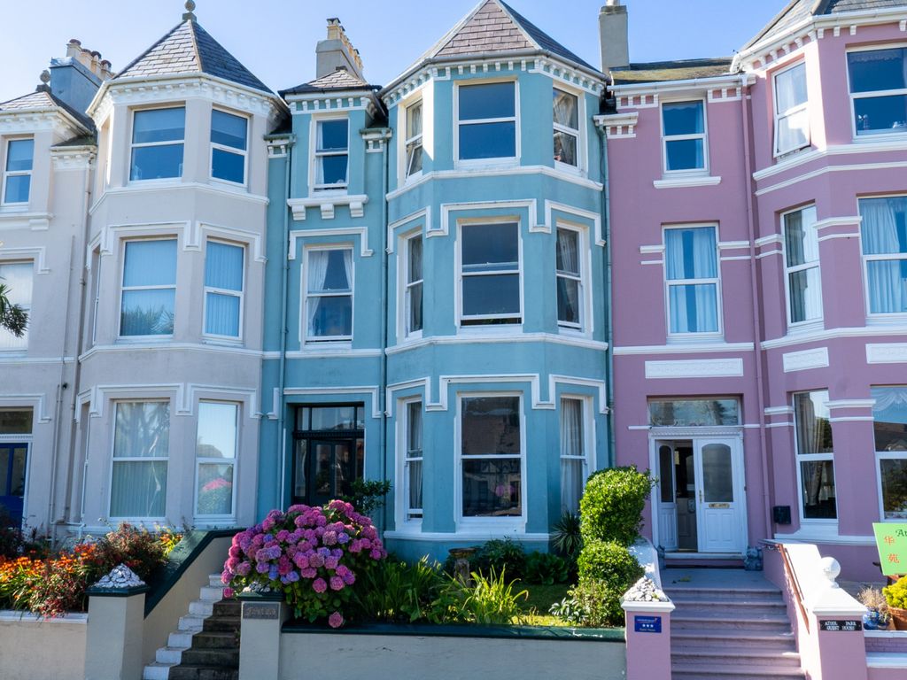 6 bed terraced house for sale in Fairfield, Athol Park, Port Erin IM9