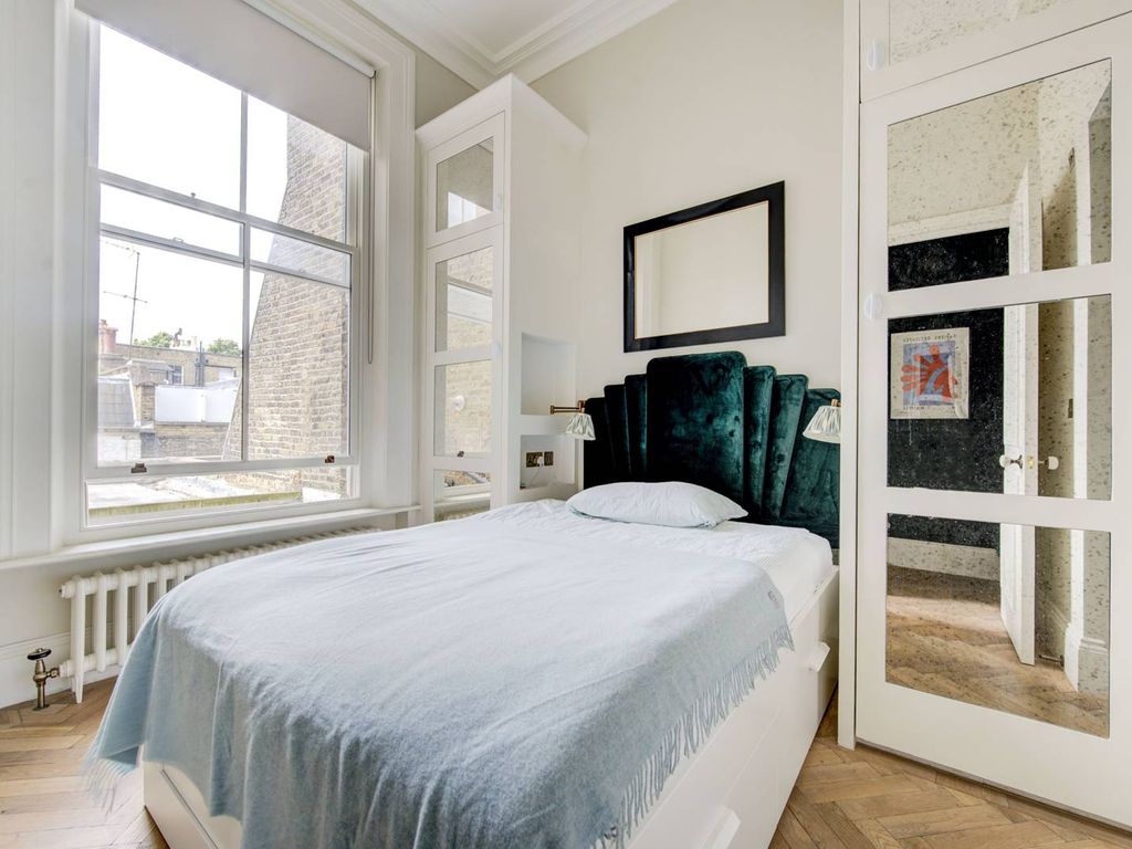 2 bed flat for sale in Redcliffe Square, Chelsea, London SW10 Zoopla