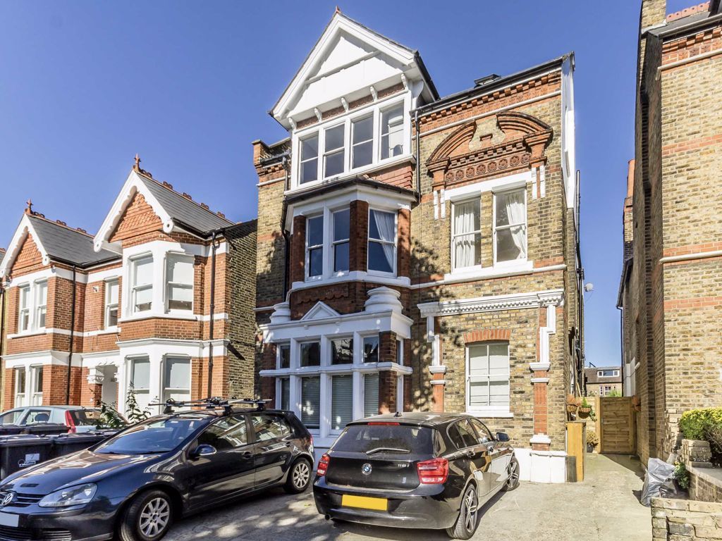 3 bed flat to rent in Denbigh Road, London W13 Zoopla