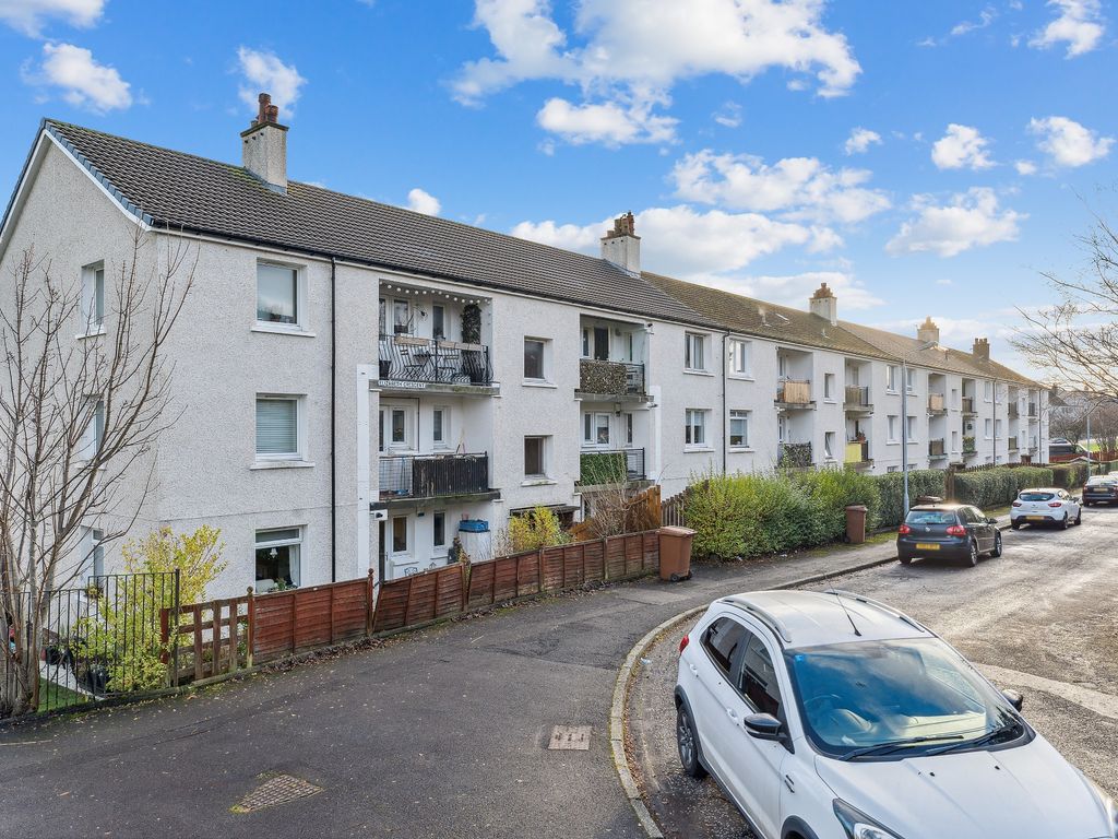 2 bed flat for sale in Elizabeth Crescent, Woodfarm, Glasgow G46, £