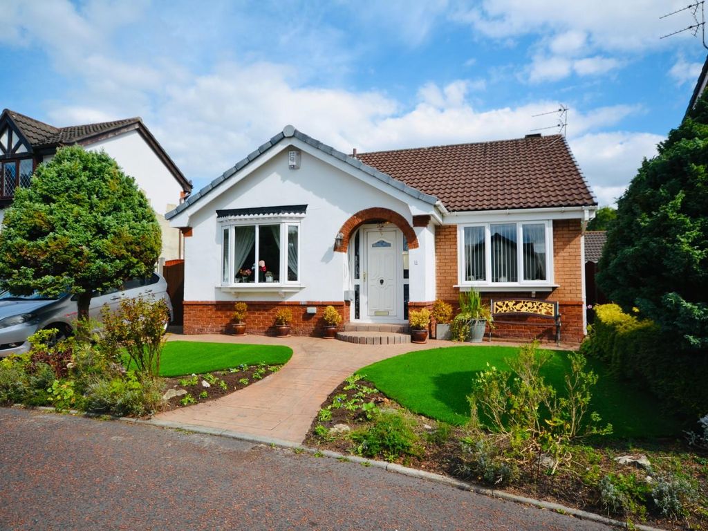 3 bed detached bungalow for sale in Purdy Close, Old Hall, Warrington