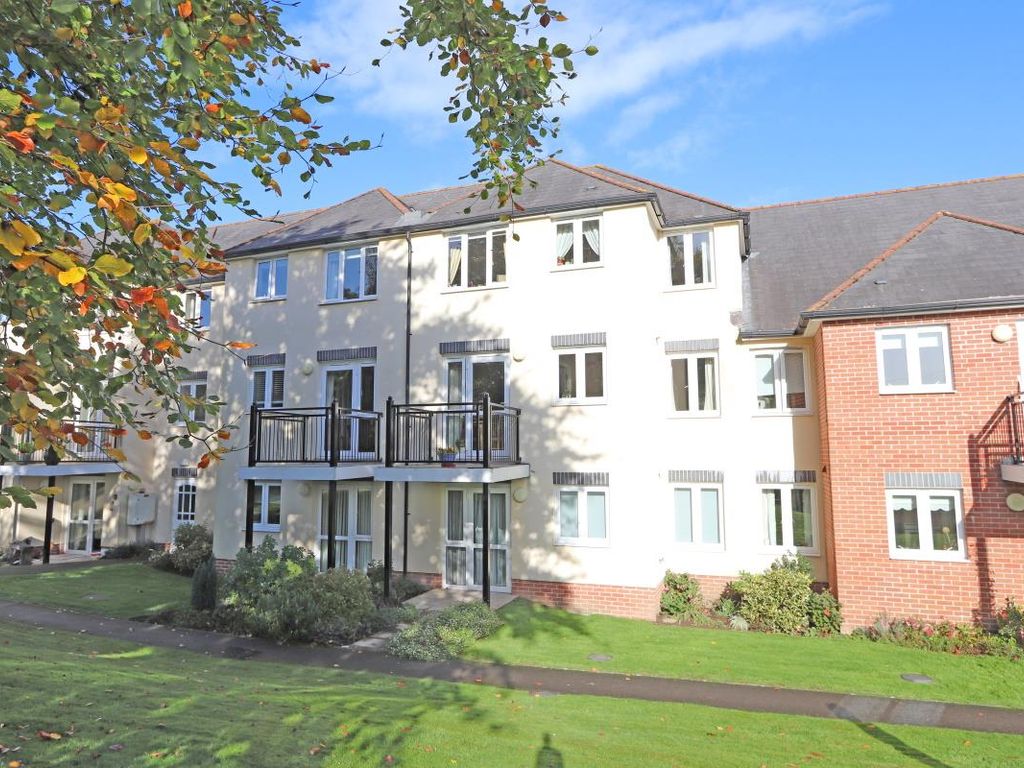 1 bed flat for sale in High Street, Cullompton EX15 Zoopla
