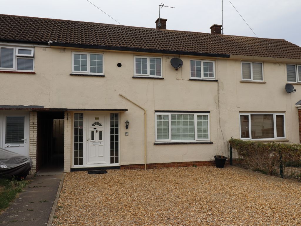3 bed terraced house to rent in Lancaster Gate, Bletchley, Milton