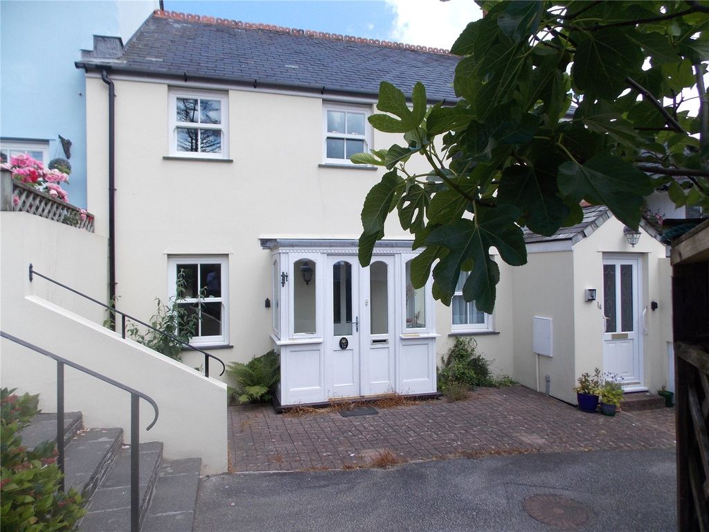 2 bed flat for sale in Lemon Hill Gardens, Mylor Bridge, Falmouth