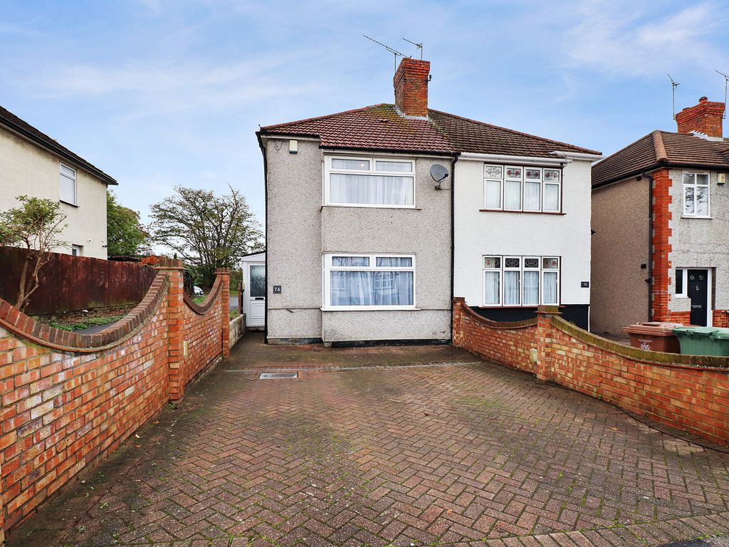 3 bed semidetached house for sale in Parsonage Manorway, Belvedere