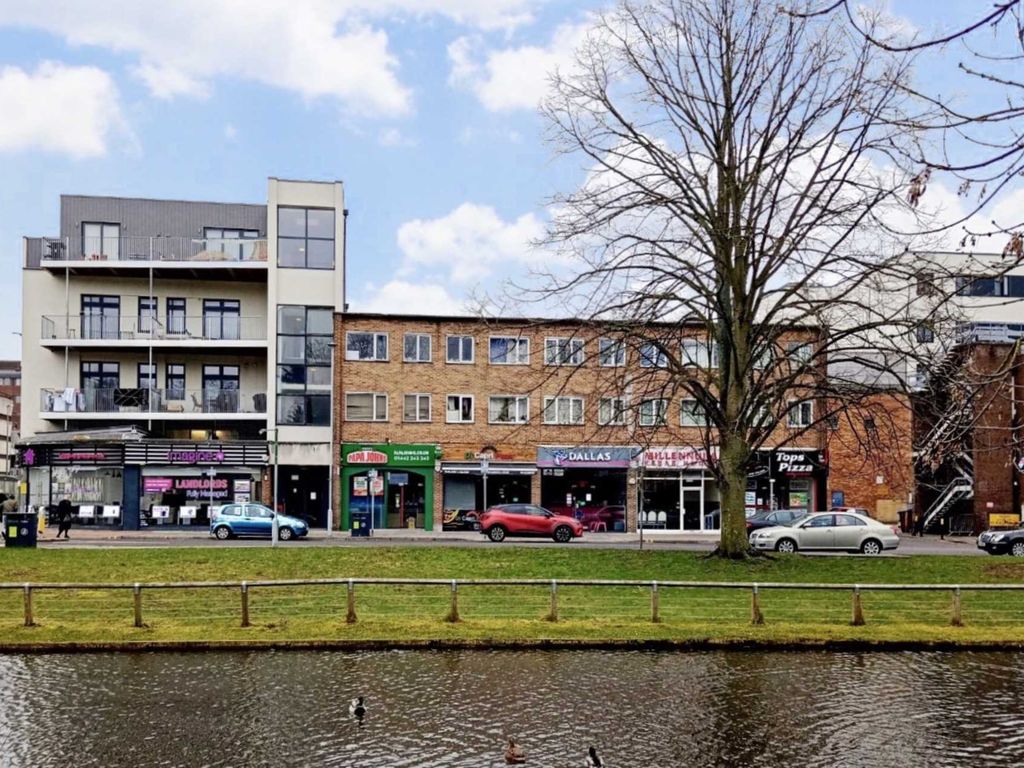 2 bed flat for sale in Waterhouse Street, Hemel Hempstead HP1 - Zoopla