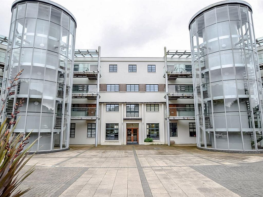 1 bed flat for sale in Hayes Road, Sully, Penarth CF64 Zoopla