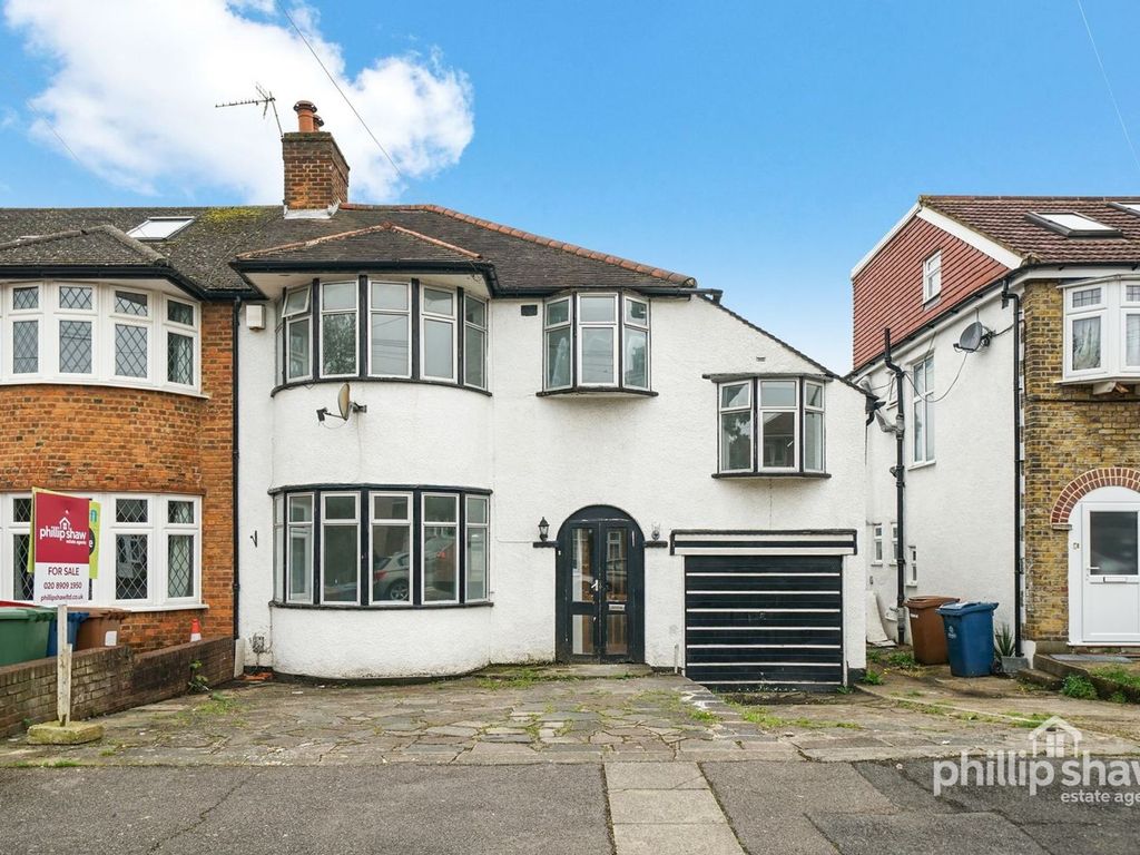 4 bed semidetached house for sale in Ventnor Avenue, Stanmore HA7, £