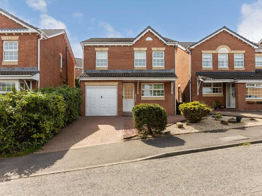 3 bed detached house for sale in Strathnairn Drive, Hairmyres, East
