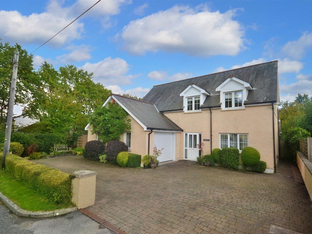4 bed detached house for sale in Dryslwyn, Carmarthen SA32 Zoopla