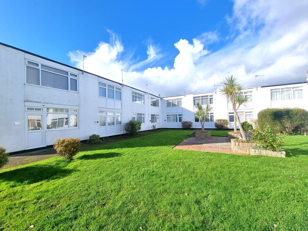 2 bed lodge for sale in Family Holiday Park, Warren Road