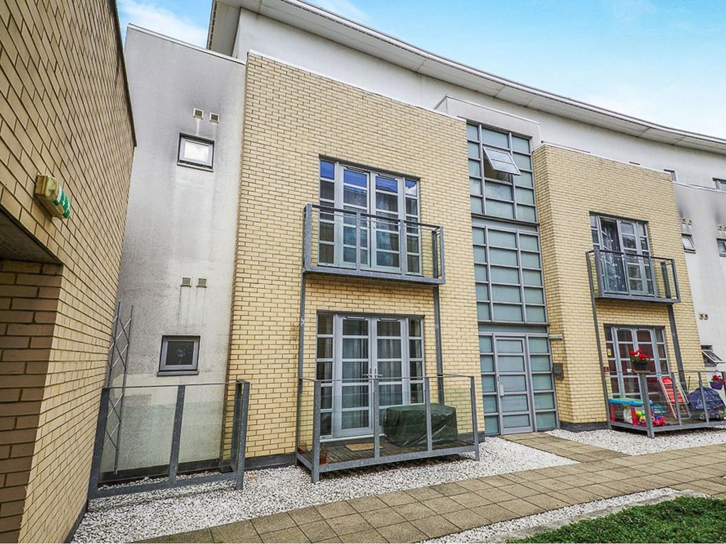 Thames Reach, London SE28  