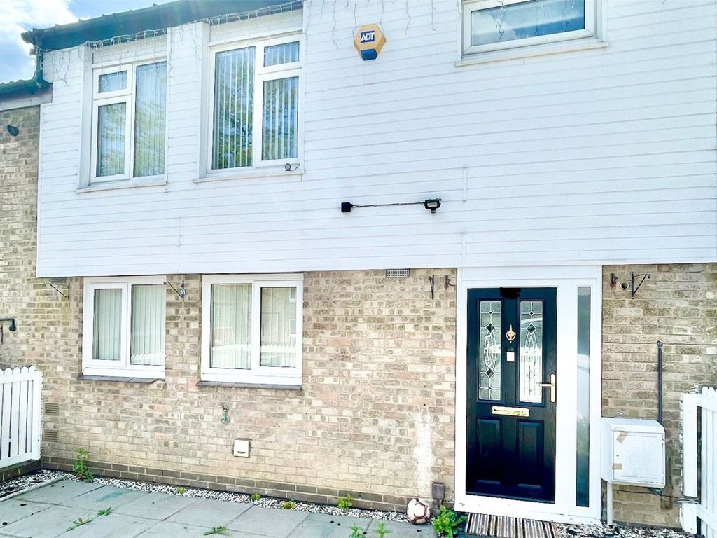 3 bed terraced house to rent in Stone Row, Telford, Shropshire TF3 Zoopla