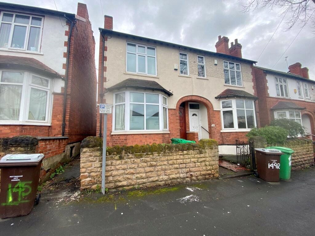 5 bed semidetached house for sale in Rolleston Drive, Nottingham