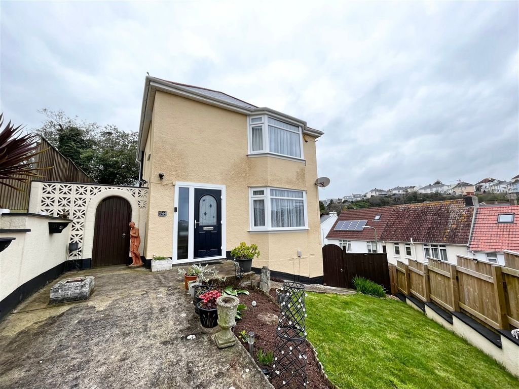 4 bed detached house for sale in Barnfield Road, Paignton TQ3 Zoopla