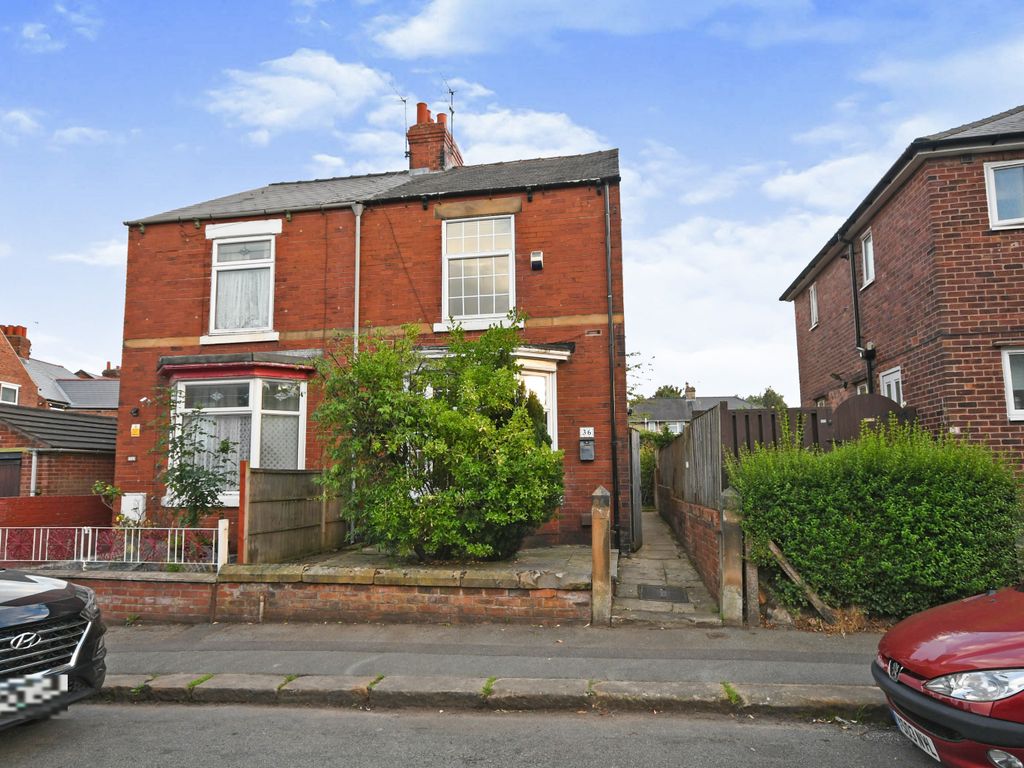 Gloucester Road, Chesterfield, Derbyshire S41