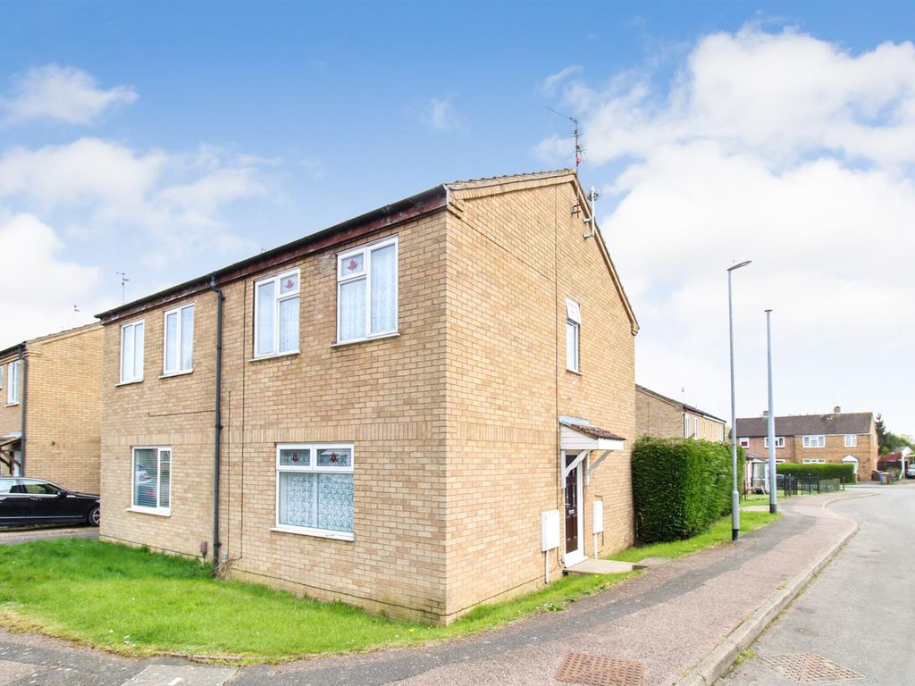 3 bed semidetached house for sale in Larch Road, Corby NN17, £180,000