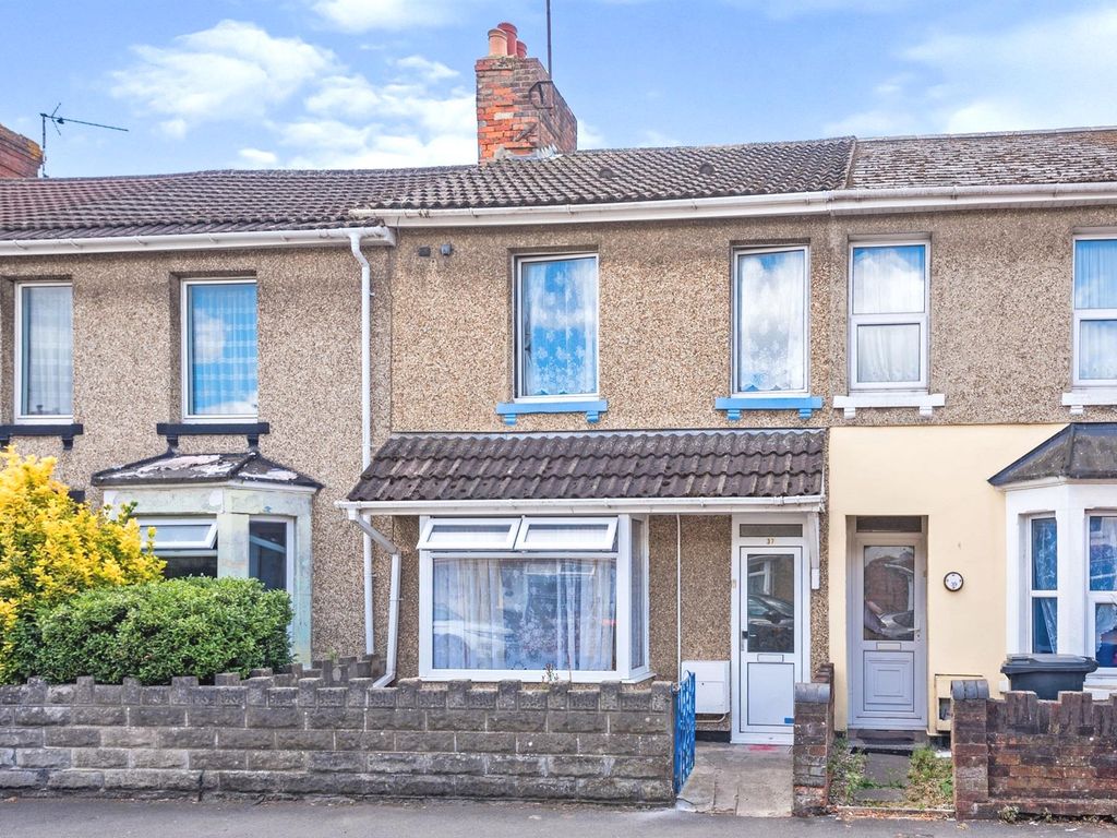 3 bed terraced house for sale in Ferndale Road, Swindon SN2 Zoopla