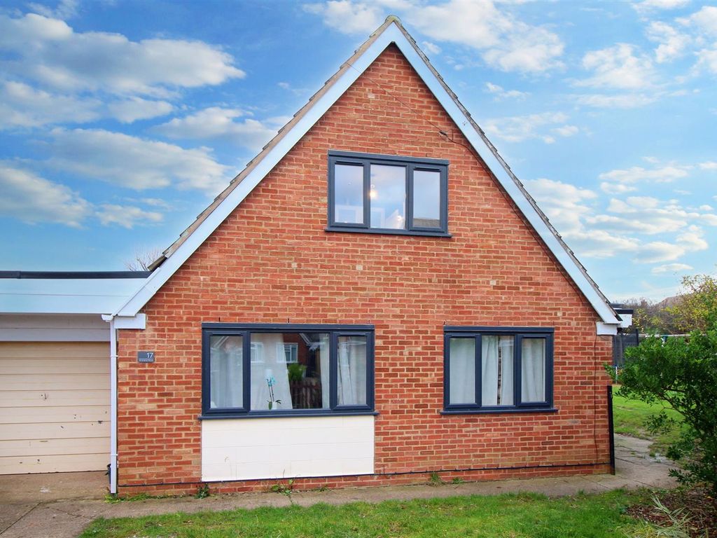 3 bed linkdetached house to rent in St. Andrew Road, Evesham WR11, £