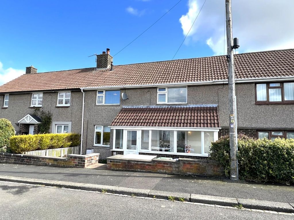 3 bed terraced house for sale in Selby Road, Shilbottle, Alnwick NE66
