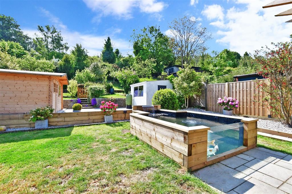4 bed bungalow for sale in Deanwood Road, Dover, Kent CT17 Zoopla