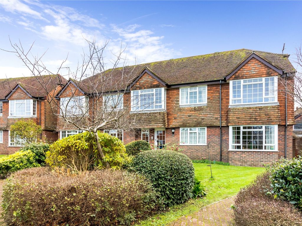 2 bed flat for sale in The Glebe, Trinity Road, Hurstpierpoint