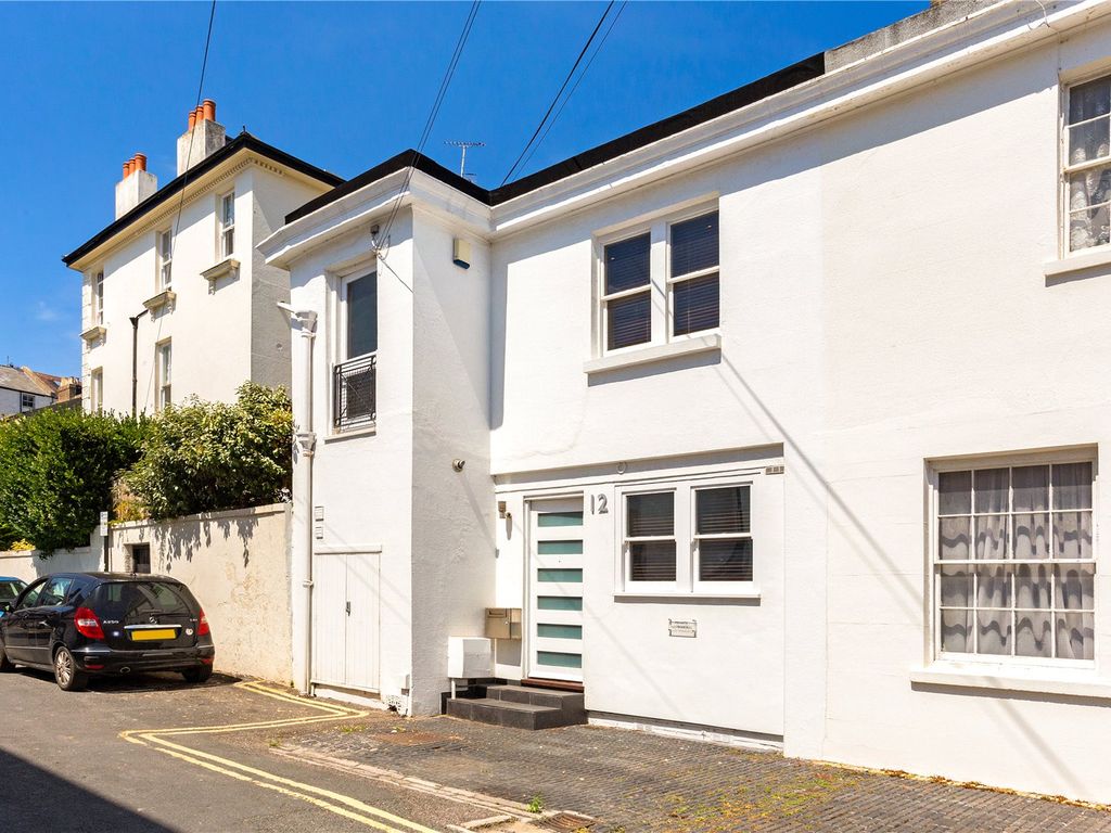 2 bed mews house for sale in Rock Grove, Brighton BN2 Zoopla