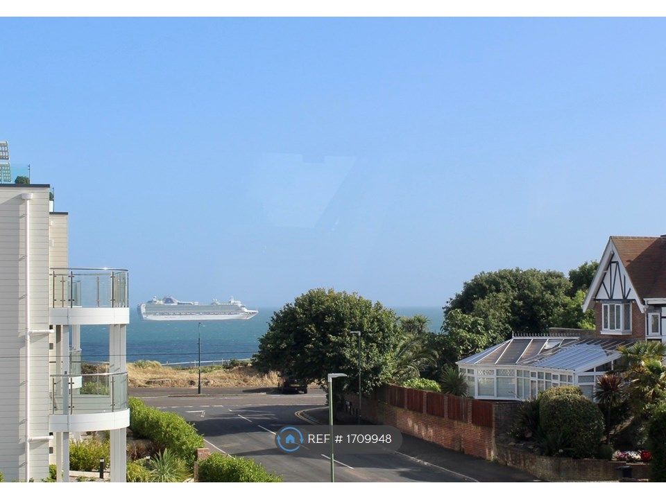 2 bed flat to rent in Bay Crest, Bournemouth BH5 Zoopla