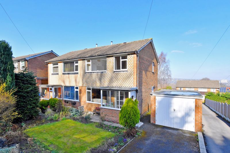 3 bed semidetached house for sale in Warminster Close, Norton Lees