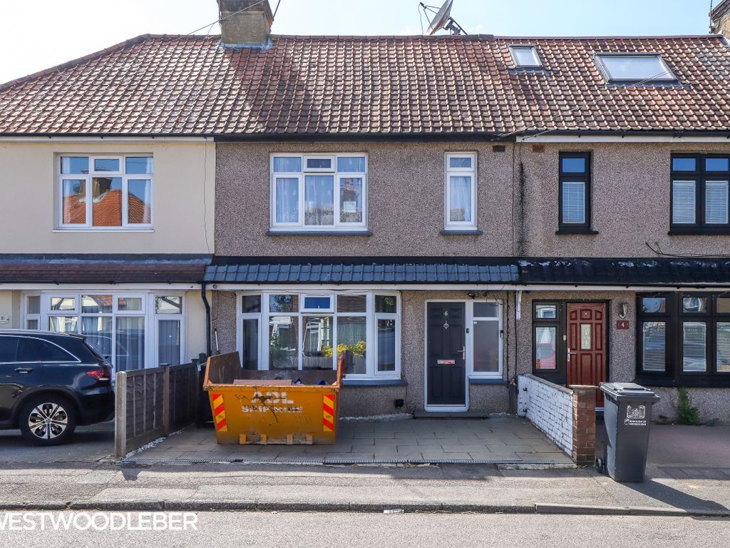 3 bed terraced house to rent in River Avenue, Hoddesdon EN11 Zoopla