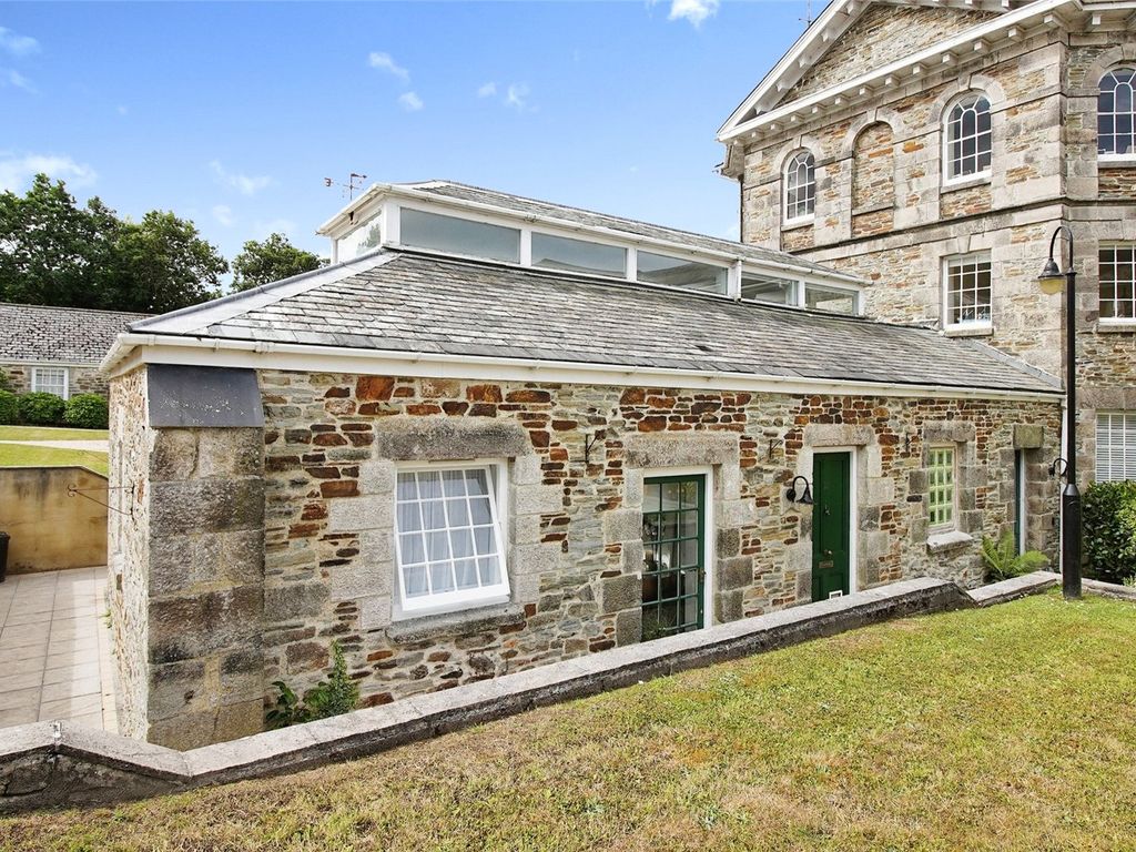 3 bed flat for sale in Retreat Court, St. Columb, Cornwall TR9 Zoopla