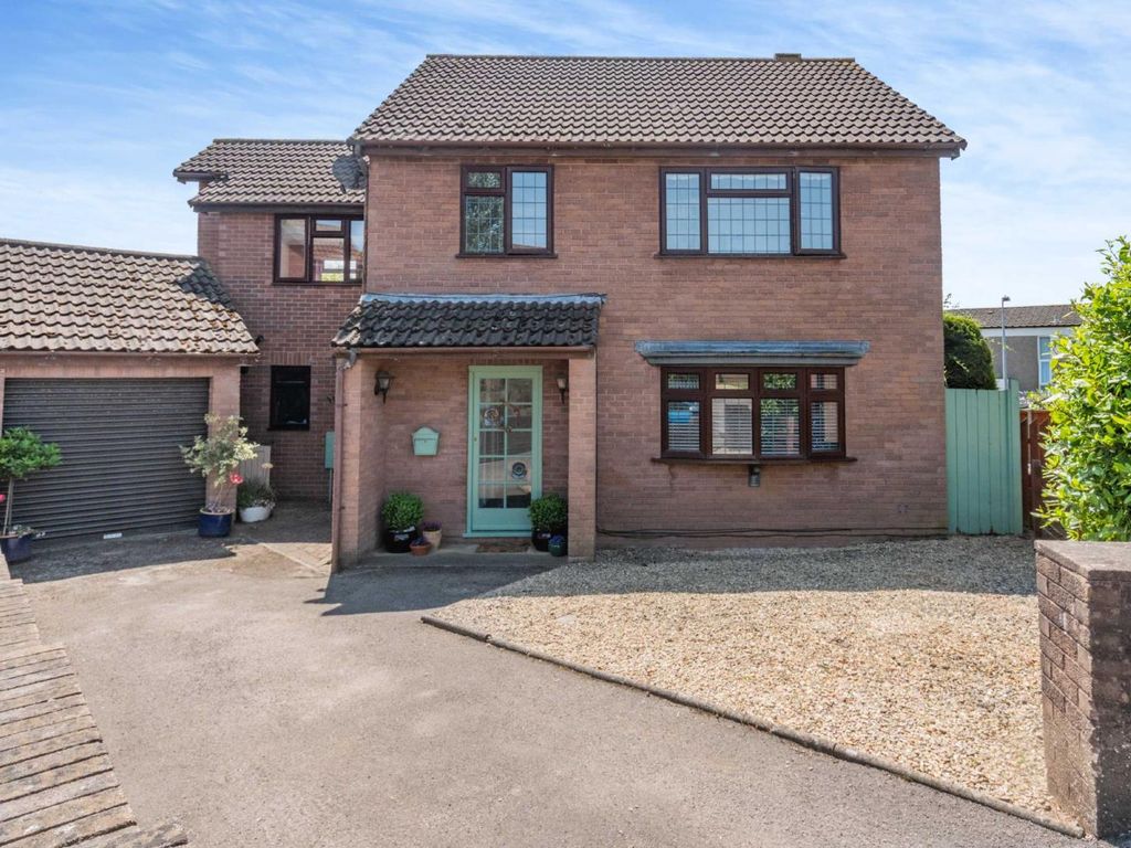4 bed detached house for sale in Neddern Court, Caldicot, Monmouthshire