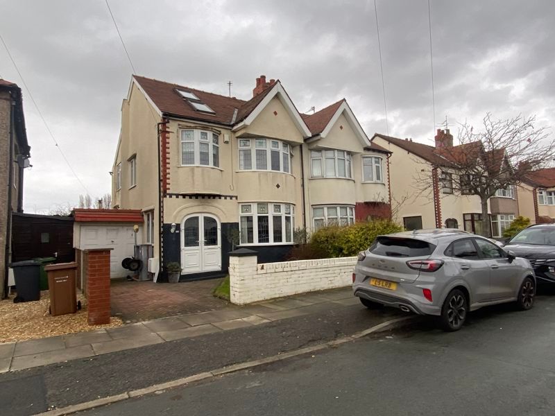 4 bed semidetached house for sale in Brownmoor Park, Crosby, Liverpool