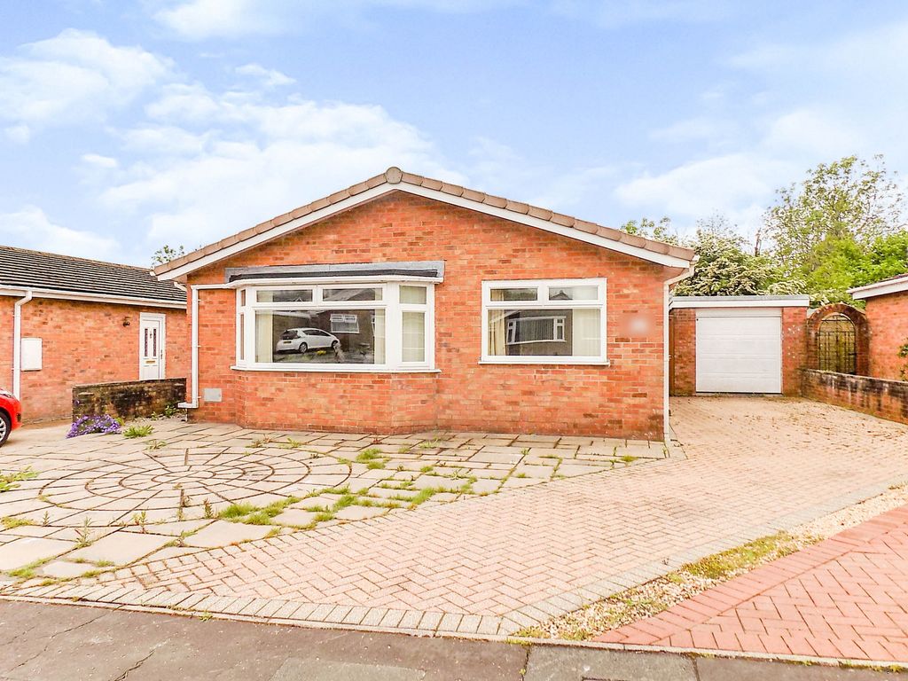 2 bed detached bungalow for sale in Gwaun Coed, Brackla, Bridgend County. CF31 Zoopla