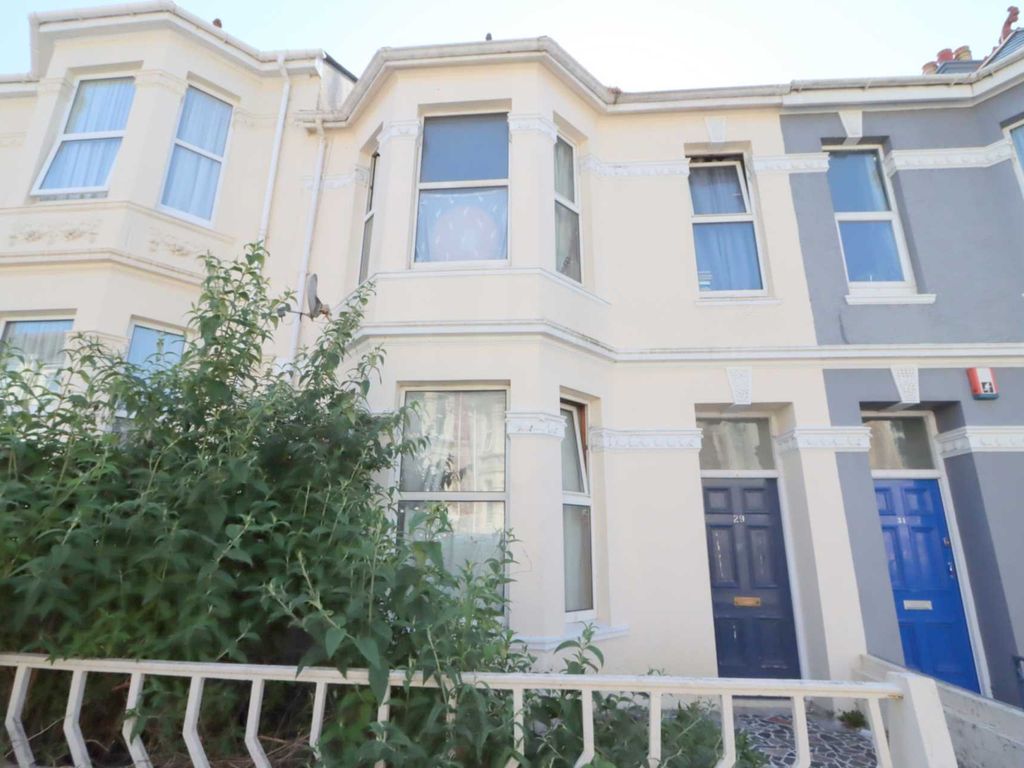 6 bed shared for sale in Derry Avenue, Plymouth PL4 Zoopla
