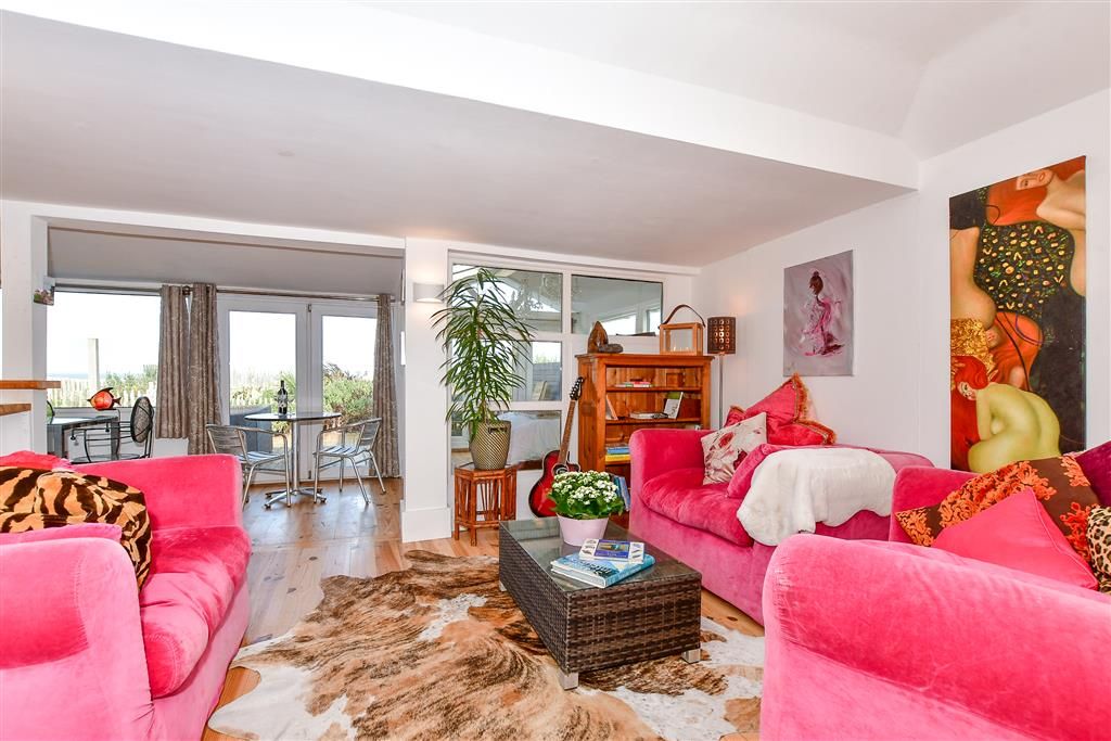 2 bed chalet for sale in Faversham Road, Seasalter, Whitstable, Kent