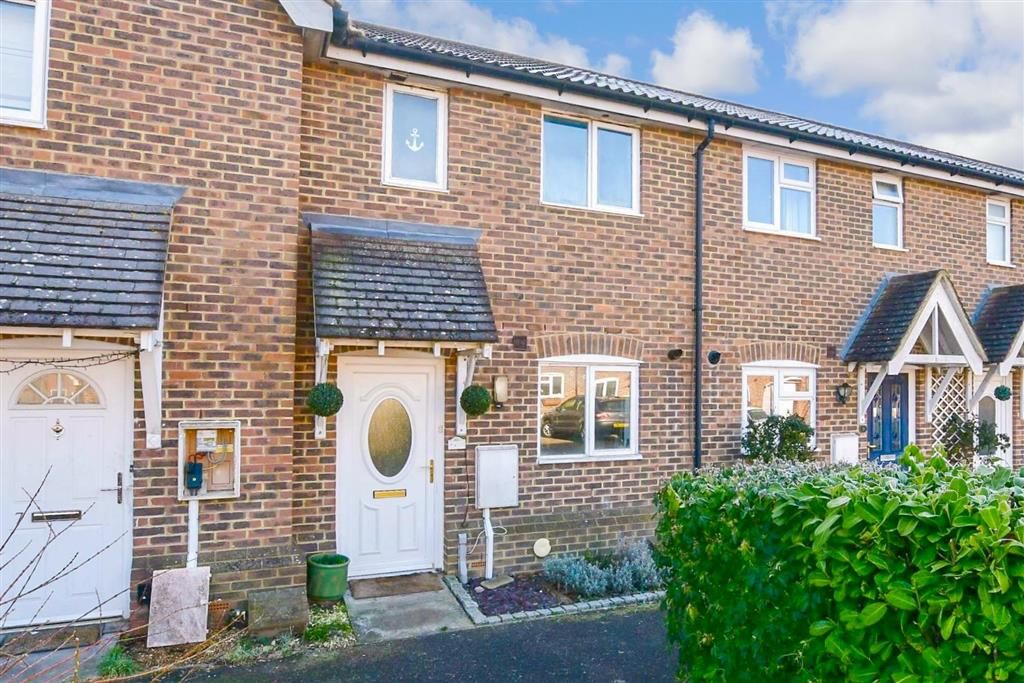 2 bed terraced house for sale in Buttercup Close, Paddock Wood