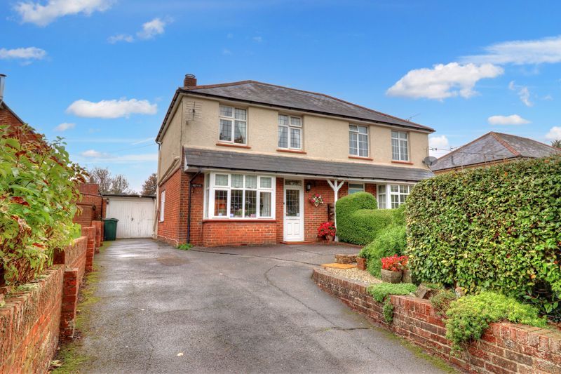 3 bed semidetached house for sale in Bolter End Lane, Bolter End, High