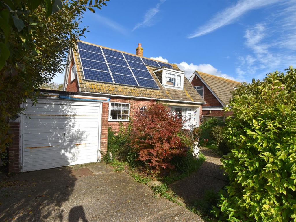 2 bed detached house for sale in Green Meadows, Dymchurch, Romney Marsh