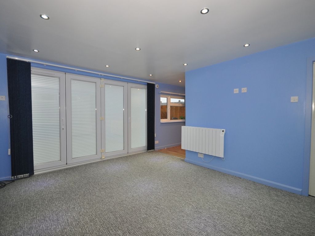 1 bed flat to rent in Soberton Road, Havant PO9, £850 pcm Zoopla