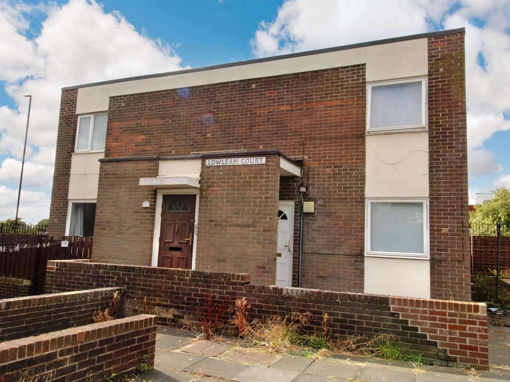 1 bed flat for sale in Lowlean Court, West Denton, Newcastle Upon Tyne