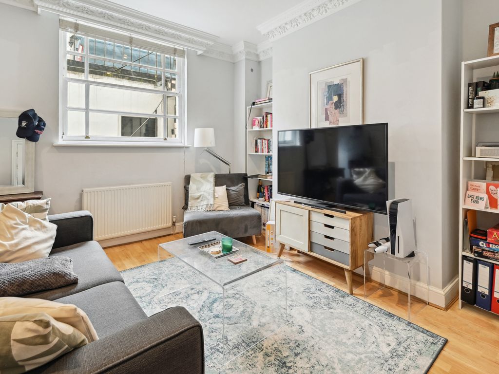 2 bed terraced house to rent in Alderney Street, Abbots Manor SW1V, £