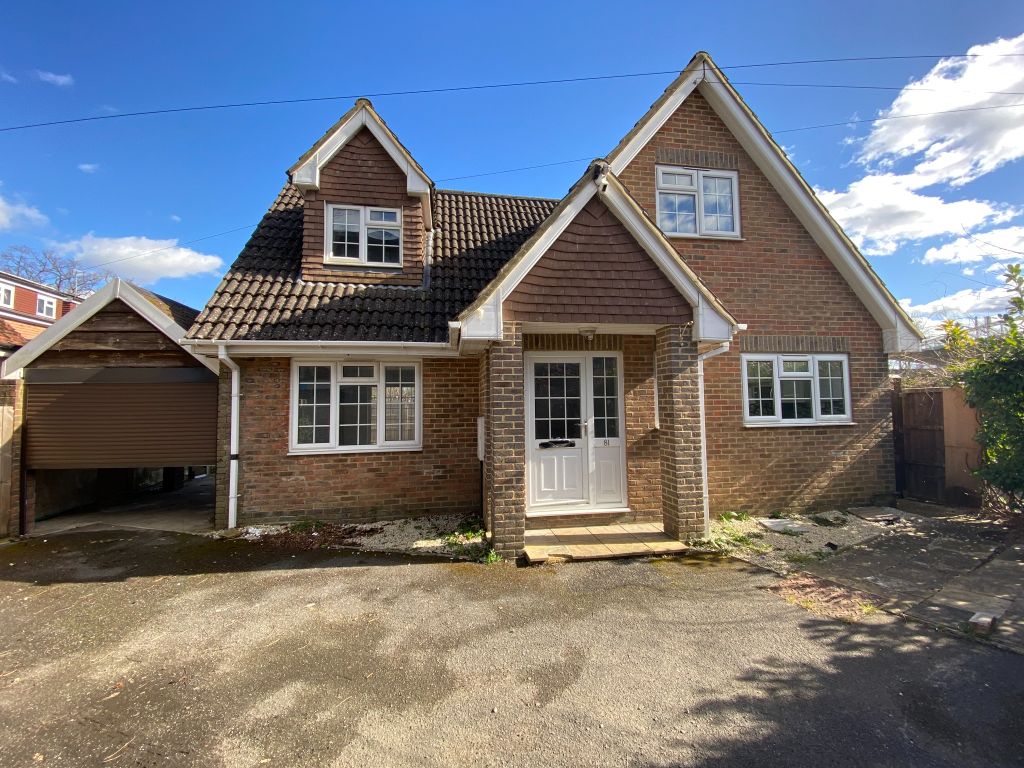 3 bed detached house for sale in Westfield Avenue, Woking GU22 Zoopla
